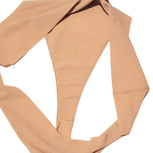 Commando Better Than Nothing Solid Thong |Cream - Picture 6 of 7